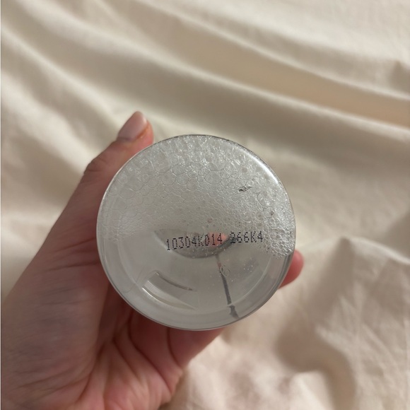 The Laundress Wool & Cashmere Spray - Picture 3 of 3